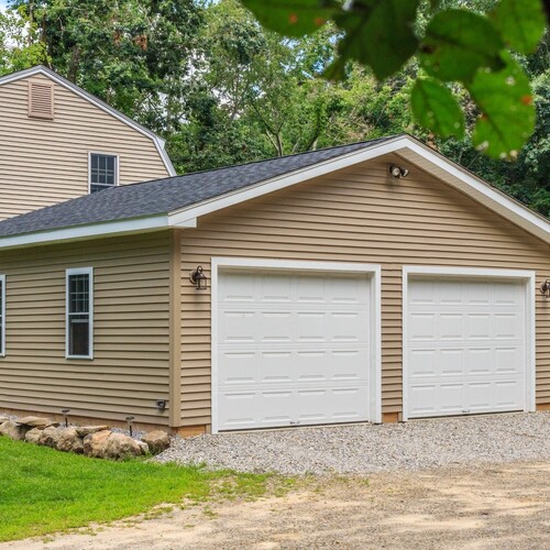 Монтаж кровли гаража
